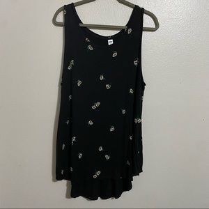 XLg luxe Old Navy Tank - black with flowers